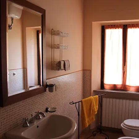 Couette-café La Meridiana Serrungarina